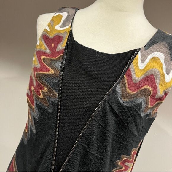 Aryeh Multicolor Zigzag Pattern sleeveless mini sweater Dress size medium - Picture 8 of 15